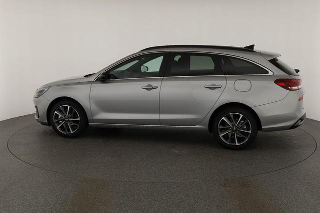 Hyundai i30 Kombi 1.0 T-GDI DCT Family, Navi, ACC, Side, Winter, 17-Zoll, Klimaautomatik 