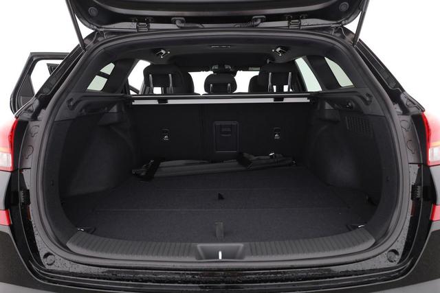 Hyundai i30 Kombi 1.0 T-GDI DCT Family, Navi, ACC, Side, Winter, 17-Zoll, Klimaautomatik 