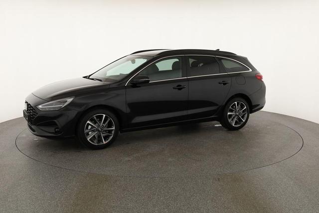 Hyundai i30 Kombi 1.0 T-GDI DCT Family, Navi, ACC, Side, Winter, 17-Zoll, Klimaautomatik 