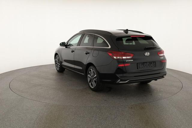 Hyundai i30 Kombi 1.0 T-GDI DCT Family, Navi, ACC, Side, Winter, 17-Zoll, Klimaautomatik 