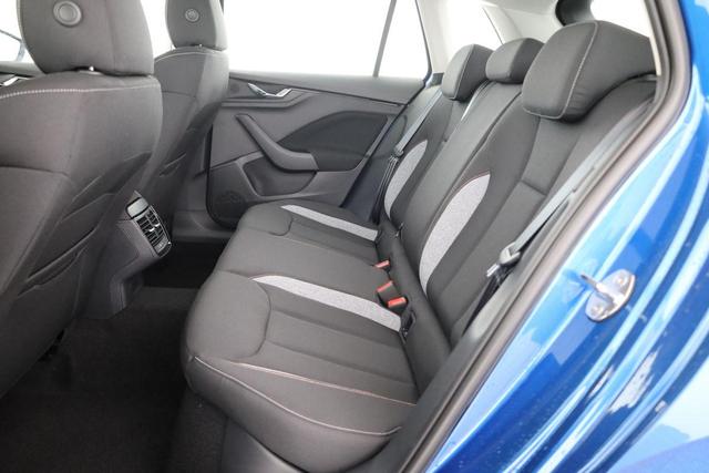 Skoda Kamiq Selection 1.5 TSI DSG Selection, AHK, 16-Zoll, Kamera, Winter, 4-J Garantie 