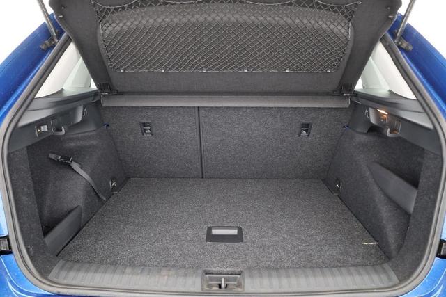 Skoda Kamiq Selection 1.5 TSI DSG Selection, AHK, 16-Zoll, Kamera, Winter, 4-J Garantie 