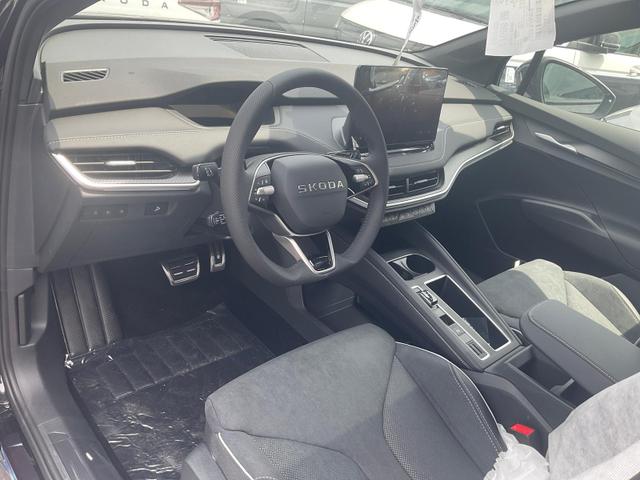 Skoda Enyaq - 85 x Sportline 85x Sportline, Pano, AHK, 20-Zoll, Navi, Matrix, sofort