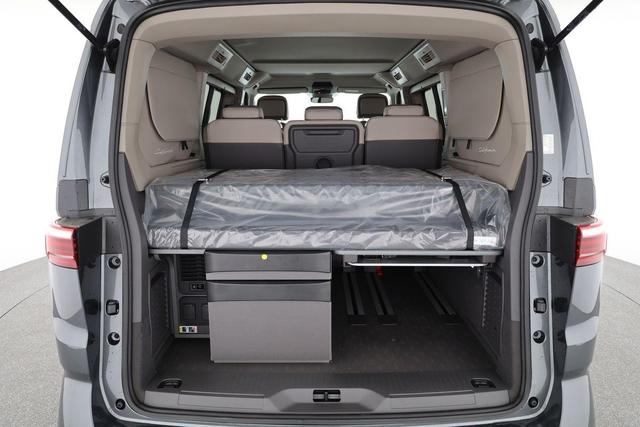 Volkswagen T7 California Beach Camper TDI DSG, 18-Zoll, ArtVelour, Markise, AHK, IQ.Light, Standheizung 
