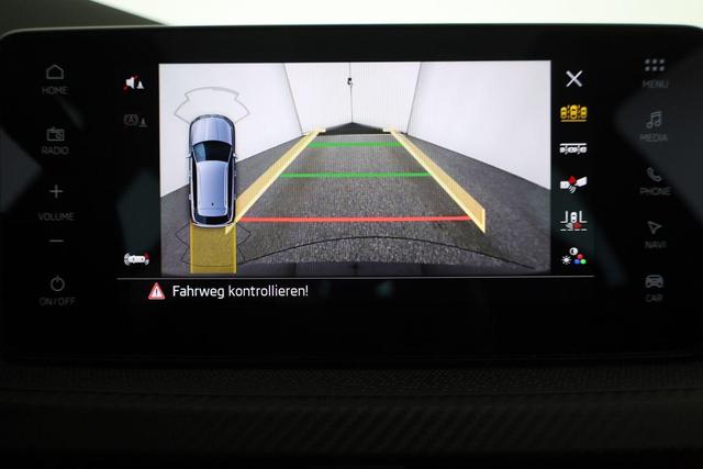 Skoda Kamiq Monte Carlo 1.0 TSI DSG Carlo, AHK, Navi, Matrix, 18-Zoll, Pano, 5-J Garantie 