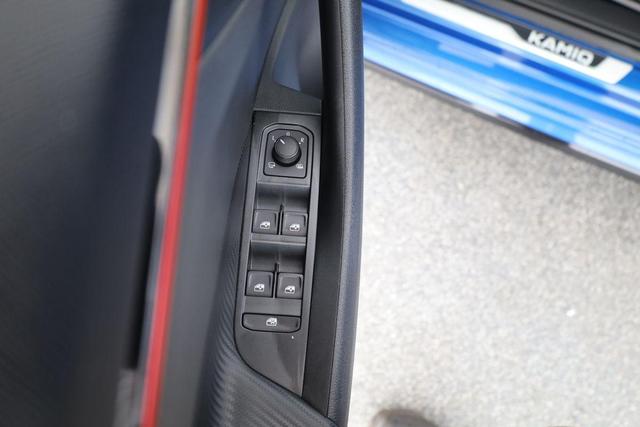 Skoda Kamiq Monte Carlo 1.5 TSI DSG Carlo, AHK, Navi, Matrix, 18-Zoll, Side, ACC, Pano, 5-J Garantie 