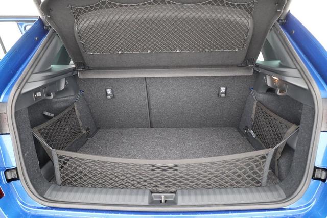 Skoda Kamiq Monte Carlo 1.5 TSI DSG Carlo, AHK, Navi, Matrix, 18-Zoll, Side, ACC, Pano, 5-J Garantie 