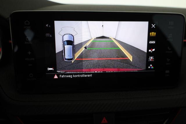 Skoda Kamiq Monte Carlo 1.5 TSI DSG Carlo, AHK, Navi, Matrix, 18-Zoll, Side, ACC, Pano, 5-J Garantie 