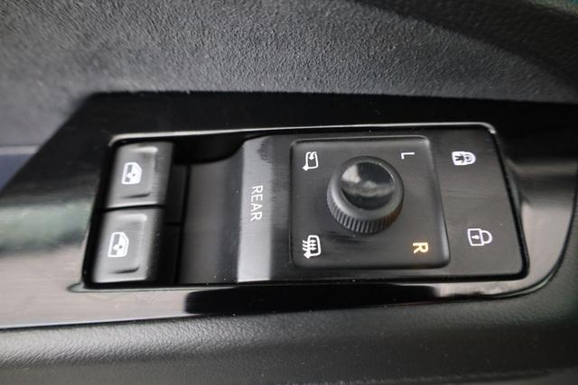 Volkswagen ID.7 Kombi Pro 210 kW Tourer Pro, 20-Zoll, Harman, HuD, IQ.Light, AreaView, easyOpen, NaviPro Max 