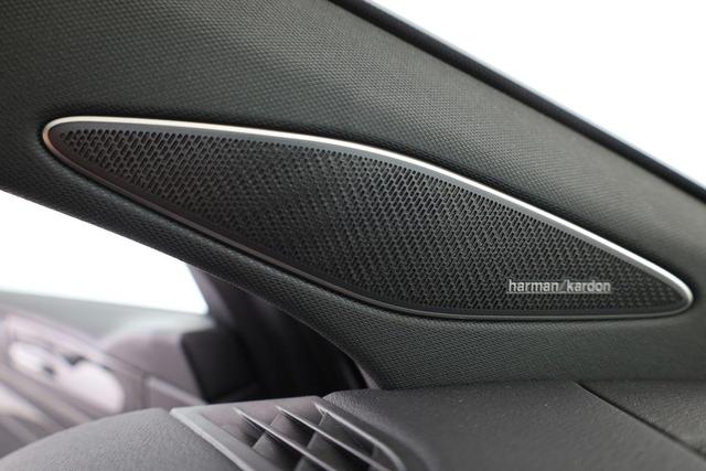 Volkswagen ID.7 Kombi Pro 210 kW Tourer Pro, 20-Zoll, Harman, HuD, IQ.Light, AreaView, easyOpen, NaviPro Max 