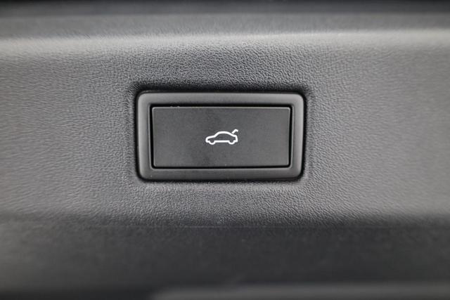 Volkswagen ID.7 Kombi Pro 210 kW Tourer Pro, 20-Zoll, Harman, HuD, IQ.Light, AreaView, easyOpen, NaviPro Max 