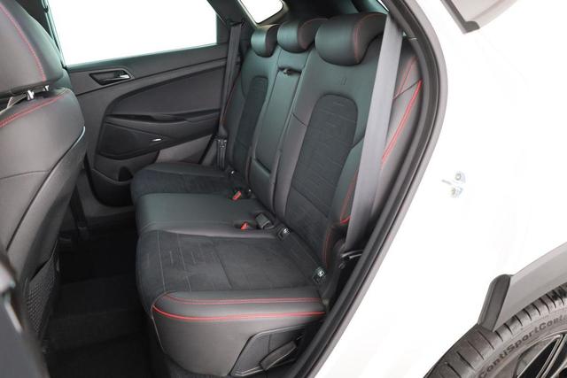 Hyundai TUCSON N Line 2WD 1.6 TGDI KAT LED, Pano, Navi, Kamera 