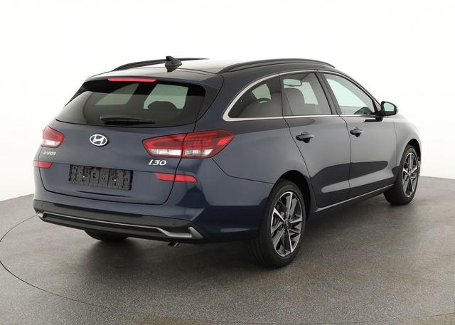Hyundai i30 Kombi 1.0 T-GDI DCT Family, Navi, ACC, Side, Winter, 17-Zoll, Klimaautomatik 