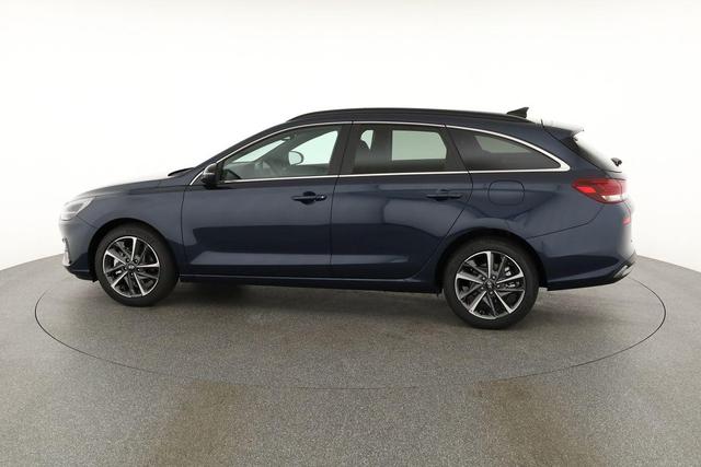 Hyundai i30 Kombi 1.0 T-GDI DCT Family, Navi, ACC, Side, Winter, 17-Zoll, Klimaautomatik 