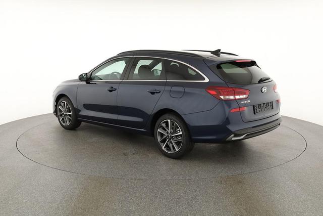 Hyundai i30 Kombi 1.0 T-GDI DCT Family, Navi, ACC, Side, Winter, 17-Zoll, Klimaautomatik 