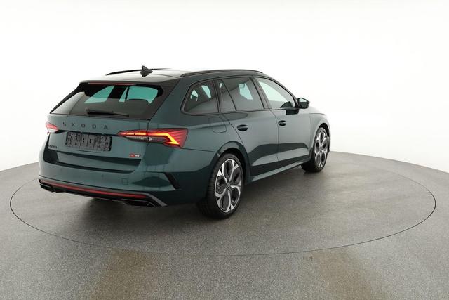 Skoda Octavia Combi RS 2.0 TSI DSG, Sonderlackierung, Pano, AHK, 19 Zoll, Canton, el. Klappe, Navi, Matrix, sofort 