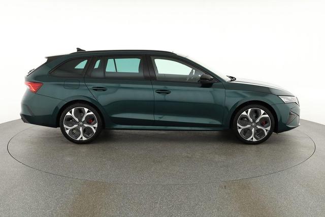 Skoda Octavia Combi RS 2.0 TSI DSG, Sonderlackierung, Pano, AHK, 19 Zoll, Canton, el. Klappe, Navi, Matrix, sofort 