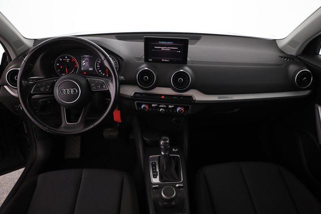 Audi Q2 quattro basis 2.0 TDI S-Tronic, LED, Navi MMI, el. Klappe, sofort 