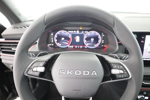 Skoda Kamiq Monte Carlo 1.5 TSI DSG Carlo, AHK, Navi, Matrix, 18-Zoll, Side, ACC, Pano, 5-J Garantie 