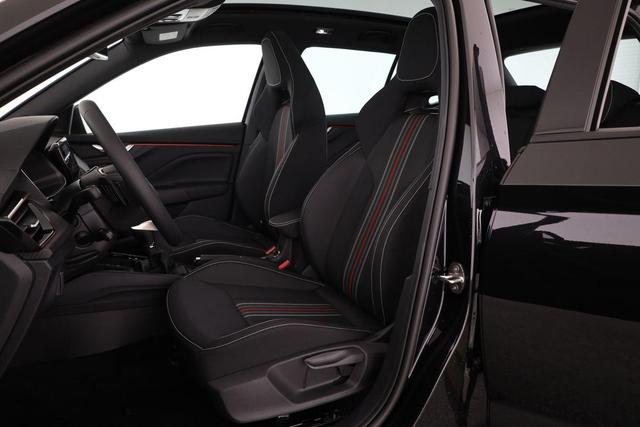 Skoda Kamiq Monte Carlo 1.5 TSI DSG Carlo, AHK, Navi, Matrix, 18-Zoll, Side, ACC, Pano, 5-J Garantie 