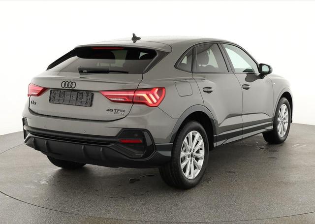 Audi Q3 Sportback 45 TFSI quattro S line qu S-LINE, AHK, Optik schwarz, Navi, Kamera, el. Klappe 