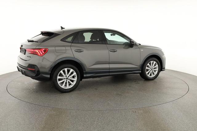 Audi Q3 Sportback 45 TFSI quattro S line qu S-LINE, AHK, Optik schwarz, Navi, Kamera, el. Klappe 