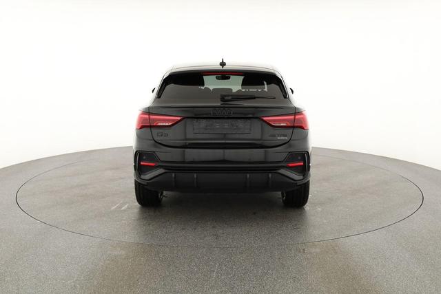 Audi Q3 Sportback 45 TFSI quattro S line qu S-LINE, AHK, Optik schwarz, Navi, Kamera, el. Klappe 