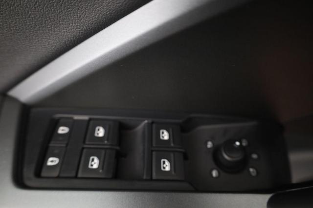 Audi Q3 Sportback 45 TFSI quattro S line qu S-LINE, Pano, AHK, 19-Zoll, Optik schwarz, Navi, Kamera, el. Klappe 