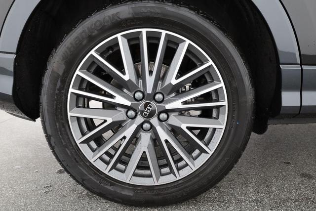 Audi Q3 Sportback 45 TFSI quattro S line qu S-LINE, Pano, AHK, 19-Zoll, Optik schwarz, Navi, Kamera, el. Klappe 