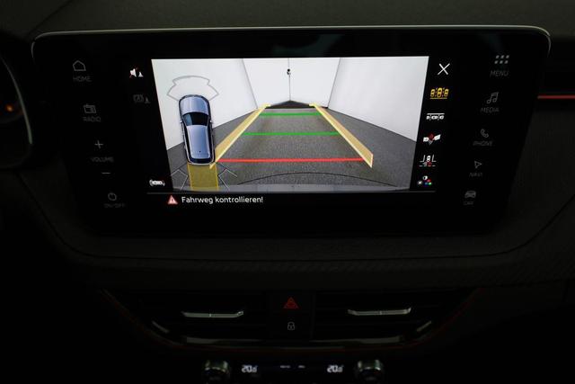 Skoda Kamiq Monte Carlo 1.5 TSI DSG Carlo, AHK, Navi, Matrix, 18-Zoll, Side, ACC, Pano, 5-J Garantie 