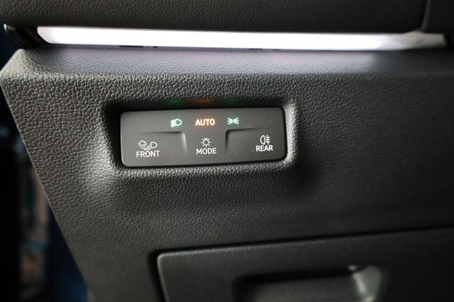 Volkswagen Tiguan 1.5 eTSI 110 kW R-Line DSG R-LINE, AHK, Pano, IQ.Light 
