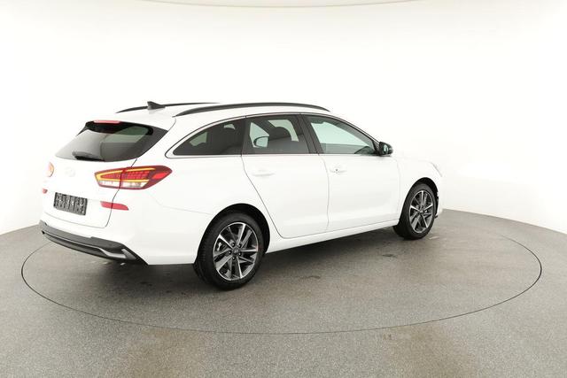 Hyundai i30 Kombi 1.0 T-GDI DCT Family, Navi, ACC, Side, Winter, 17-Zoll, Klimaautomatik 