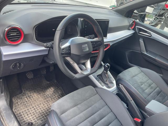 Seat Arona - FR 1.0 TSI DSG FR, AHK, Navi, Kamera, 1-Hand