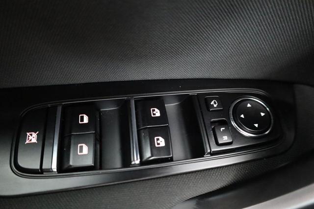 Kia Ceed 1.5 T-GDI DCT Edition, LED, Navi, Kamera, 7-J Garantie 