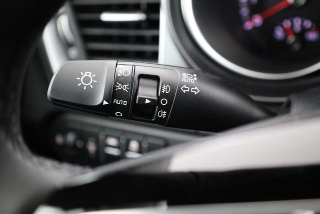 Kia Ceed 1.5 T-GDI DCT Edition, LED, Navi, Kamera, 7-J Garantie 