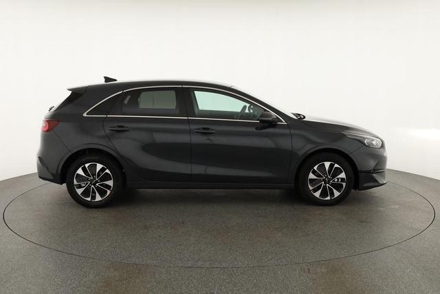 Kia Ceed 1.5 T-GDI DCT Edition, LED, Navi, Kamera, 7-J Garantie 