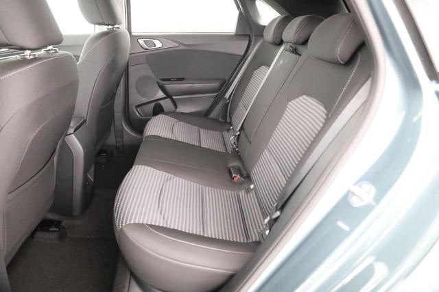 Kia Ceed 1.5 T-GDI DCT Edition, LED, Navi, Kamera, 7-J Garantie 