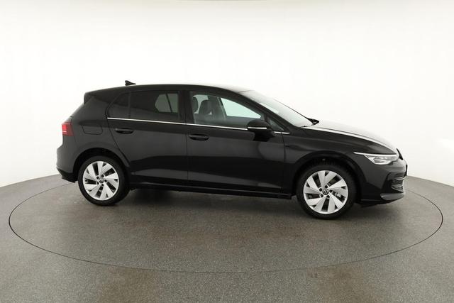 Volkswagen Golf 1.5 TSI eHybrid 150 kW VIII Style, AHK, Navi, Kamera, Side, LED-Plus 