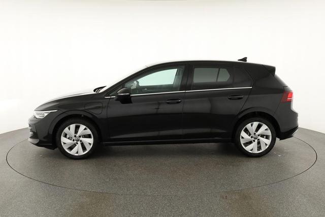 Volkswagen Golf 1.5 TSI eHybrid 150 kW VIII Style, AHK, Navi, Kamera, Side, LED-Plus 