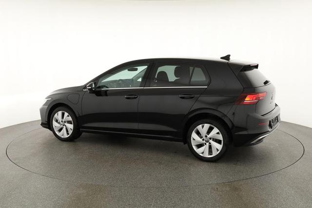 Volkswagen Golf 1.5 TSI eHybrid 150 kW VIII Style, AHK, Navi, Kamera, Side, LED-Plus 