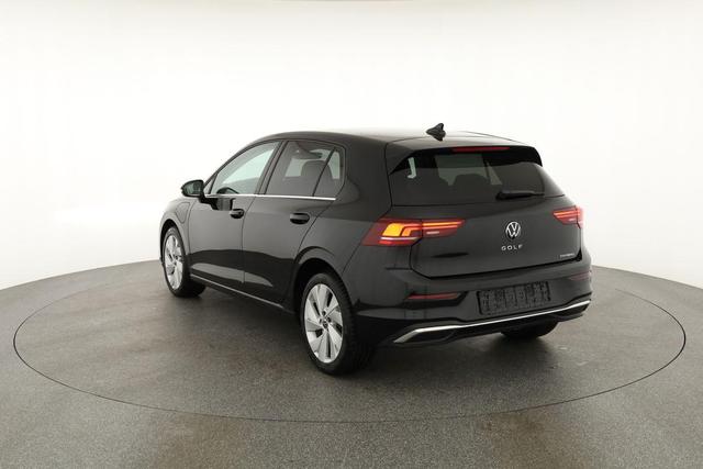 Volkswagen Golf 1.5 TSI eHybrid 150 kW VIII Style, AHK, Navi, Kamera, Side, LED-Plus 