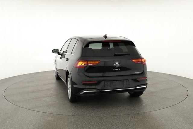 Volkswagen Golf 1.5 TSI eHybrid 150 kW VIII Style, AHK, Navi, Kamera, Side, LED-Plus 