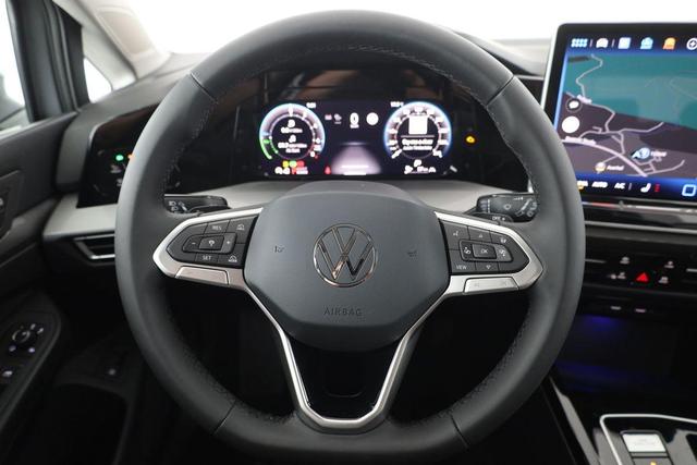 Volkswagen Golf 1.5 TSI eHybrid 150 kW VIII Style, AHK, Navi, Kamera, Side, LED-Plus 