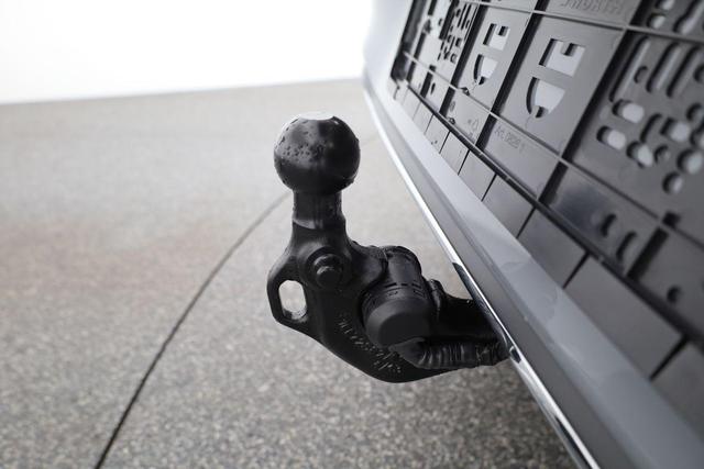Volkswagen Golf 1.5 TSI eHybrid 150 kW VIII Style, AHK, Navi, Kamera, Side, LED-Plus 