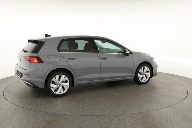 Volkswagen Golf 1.5 TSI eHybrid 150 kW VIII Style, AHK, Navi, Kamera, Side, LED-Plus 