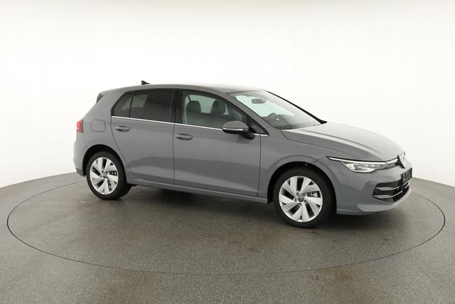 Volkswagen Golf 1.5 TSI eHybrid 150 kW VIII Style, AHK, Navi, Kamera, Side, LED-Plus 
