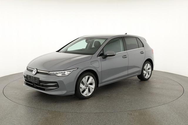 Volkswagen Golf 1.5 TSI eHybrid 150 kW VIII Style, AHK, Navi, Kamera, Side, LED-Plus 