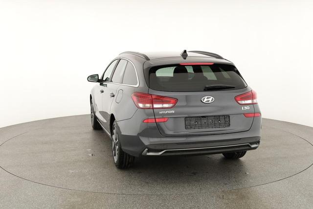 Hyundai i30 Kombi 1.0 T-GDI DCT Family, Navi, ACC, Side, Winter, 17-Zoll, Klimaautomatik 