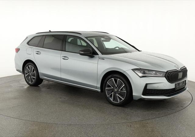 Skoda Superb Combi - 1.5 TSI iV 150 kW Sportline DSG Sportline, AHK, Matrix, Side, el. Klappe, Navi