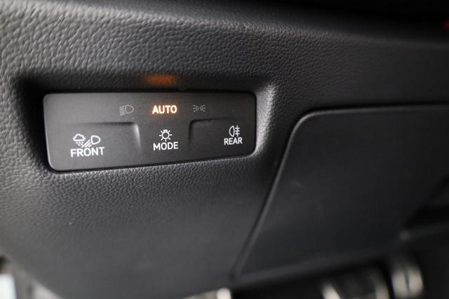 Skoda Superb Combi 1.5 TSI iV 150 kW Sportline DSG Sportline, AHK, Matrix, Side, el. Klappe, Navi 